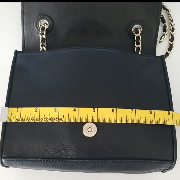 Tory Burch Medium Black Leather Fleming Convertible Shoulder / Crossbody Bag - Picture 14 of 16